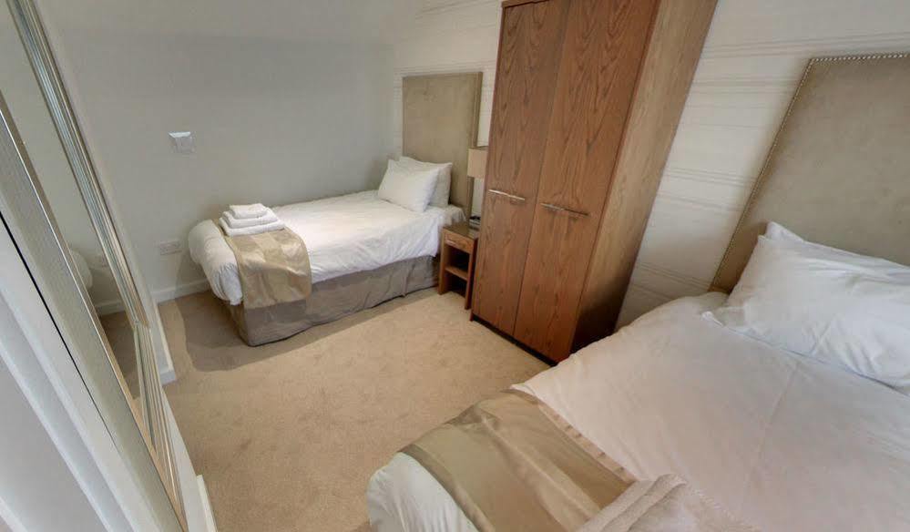 Mccafferty'S Guesthouse Ілфорд Екстер'єр фото